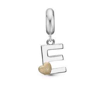 Christina Initial charm med hjerte, E
